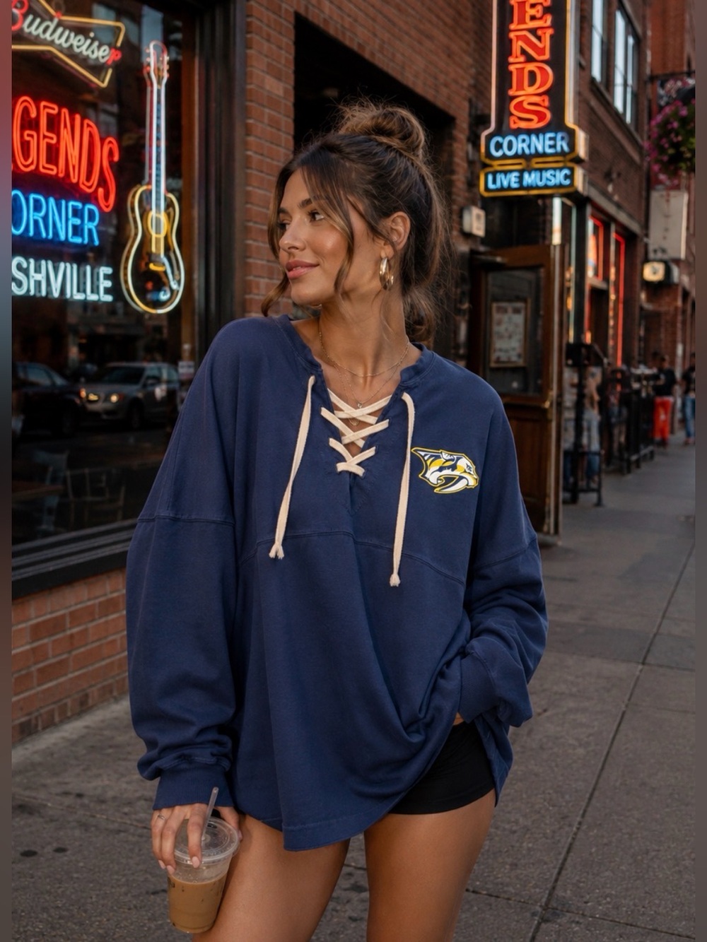 Fanatics Nashville 🏒 Predators Lace-Up Oversized Pullover Sweatshirt Women’s M